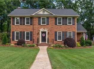 1232 Braeburn Rd, Charlotte, NC 28211