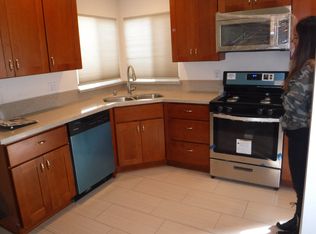 170 S Palm Ave, Upland, CA 91786