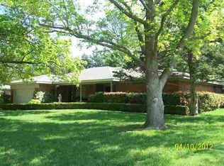 3734 Country Club Rd, Duncan, OK 73533
