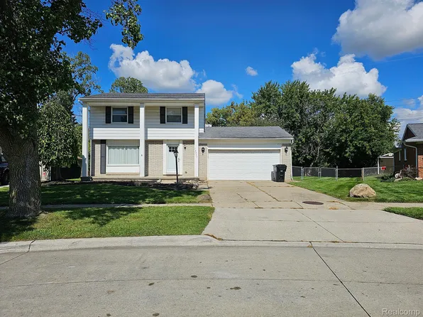 18800 Martin Pl, Woodhaven, MI 48183