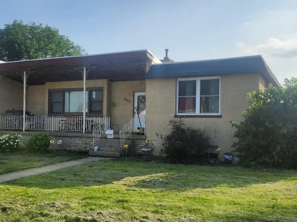 502 S Monroe St, Garnavillo, IA 52049