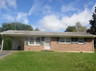 73 Hicks St, Ridgeway, VA 24148