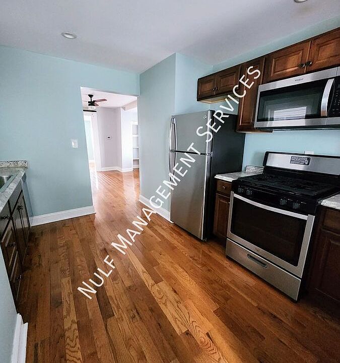 1st image of 4556 Carroll St Floor 1