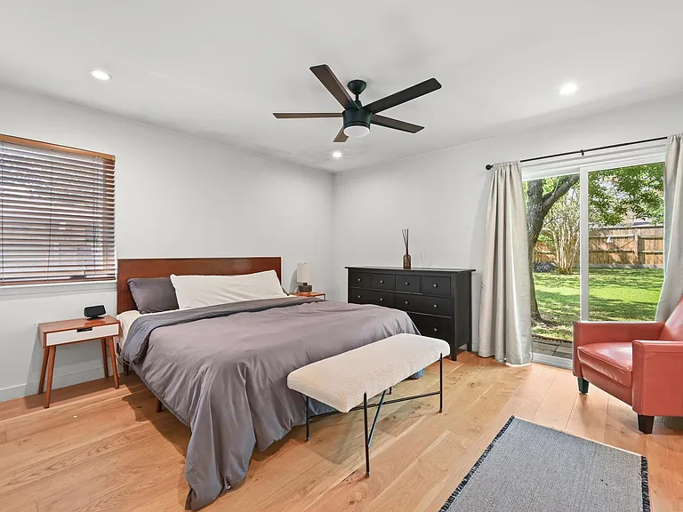 1605 Springer Ln — Photo 16