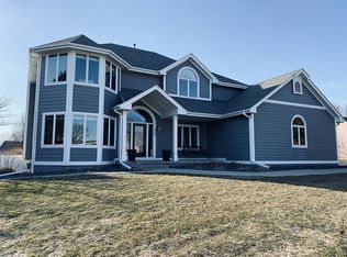 900 Scenic View Blvd, Altoona, IA 50009