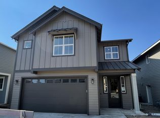 63225 NW Red Butte Ct #L-19, Bend, OR 97703