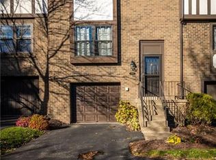 1707 Saint James Pl, Wexford, PA 15090