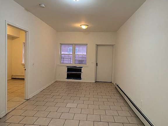 5th image of 419 E 147th St #2A