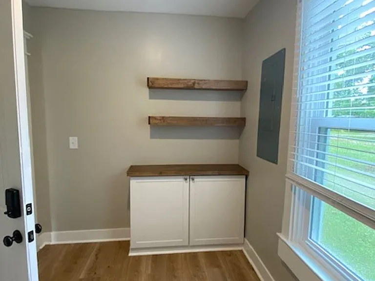 135 Lakeview Ave — Photo 13