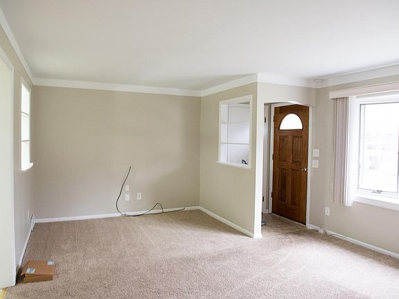 3rd image of 52260 Brentwood Dr