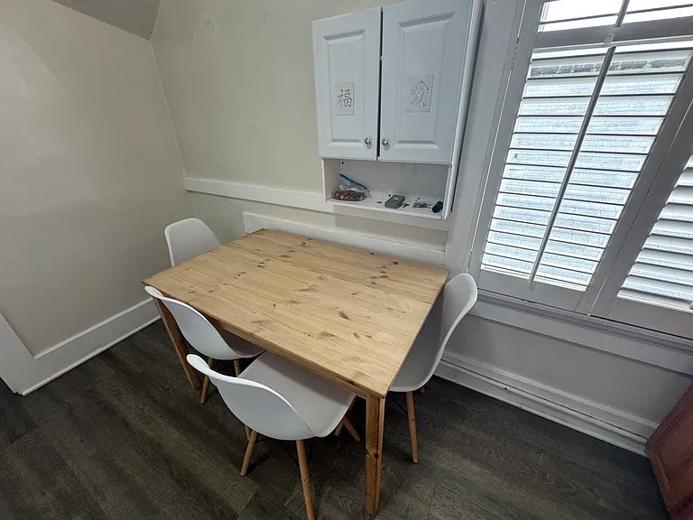 1430 W 25th St #1/2 — Photo 18