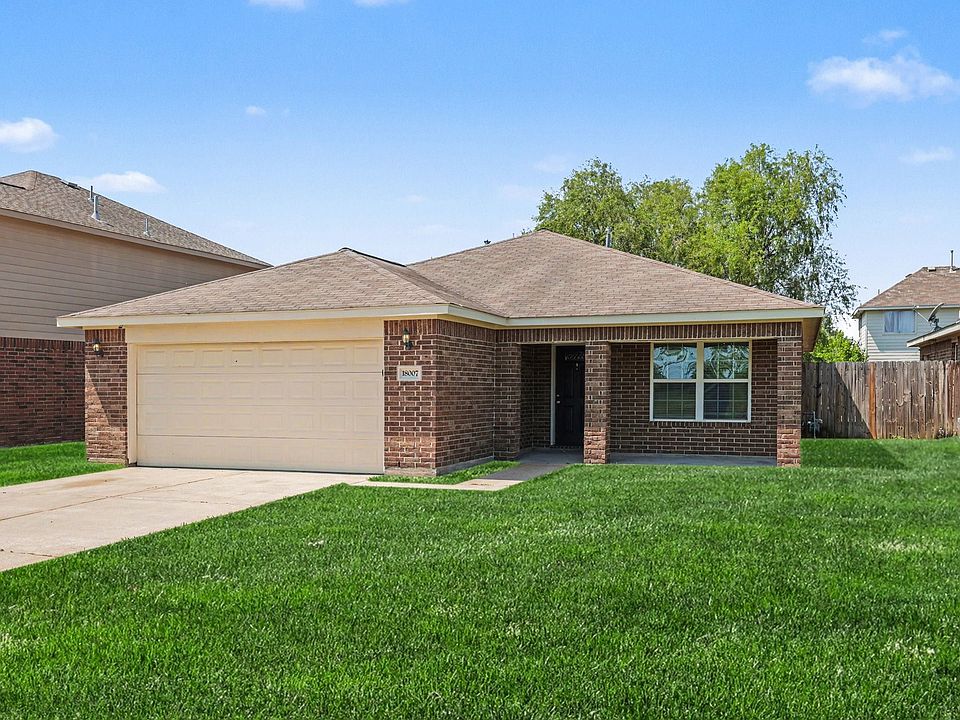 1st image of 18007 Kinsale Valley Ln