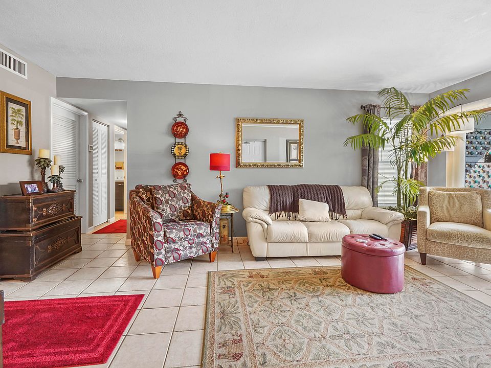 1st image of 1013 Green Pine Boulevard #D1