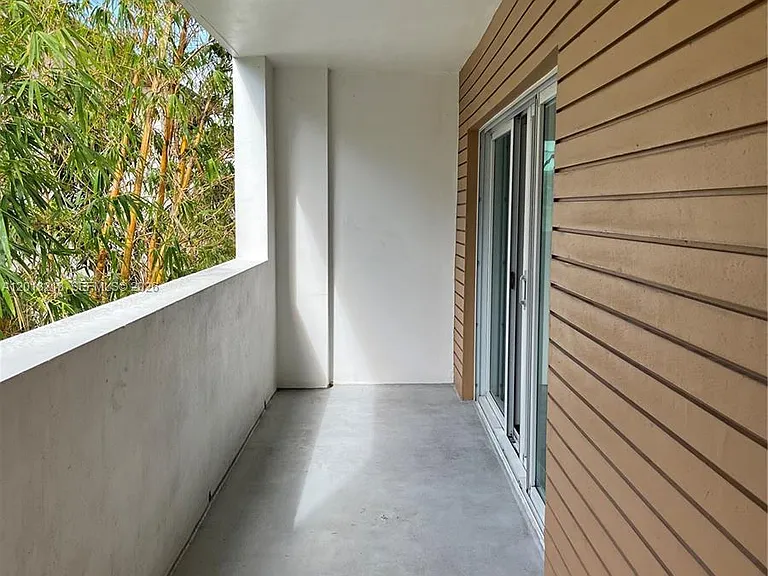 2740 SW 28th Ter #308 — Photo 12