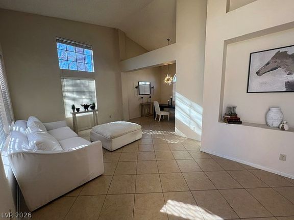 4th image of 3804 W Red Coach Ave
