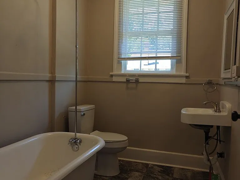 1702 Johns Rd — Photo 6