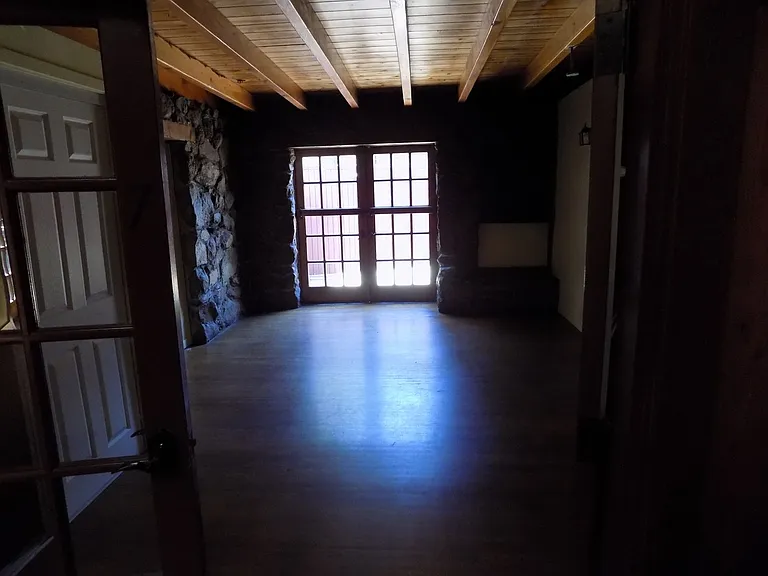 740 W Foothill Blvd — Photo 6