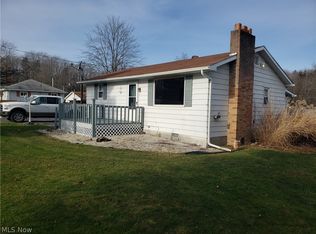 7021 Morningview Dr, Andover, OH 44003