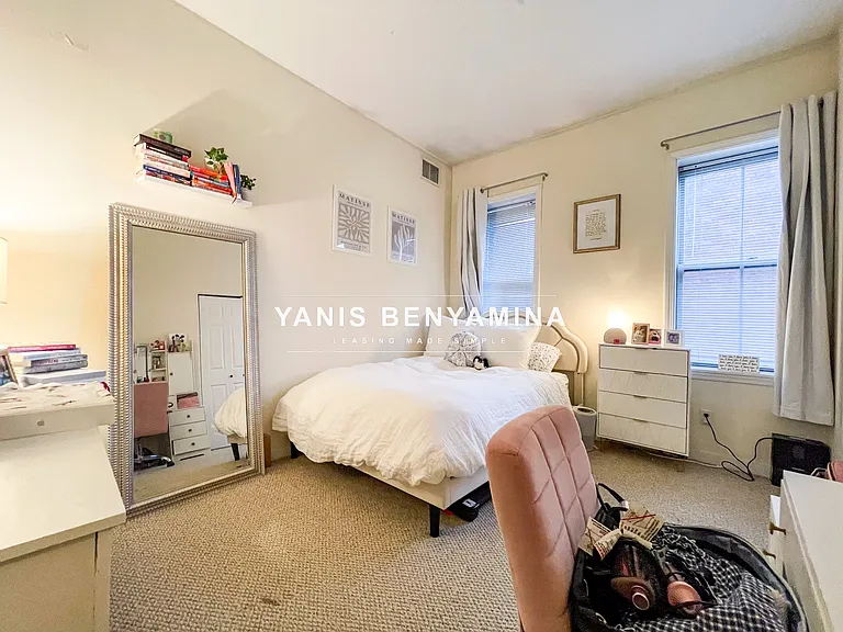 4 Davis Ave #3A — Photo 5