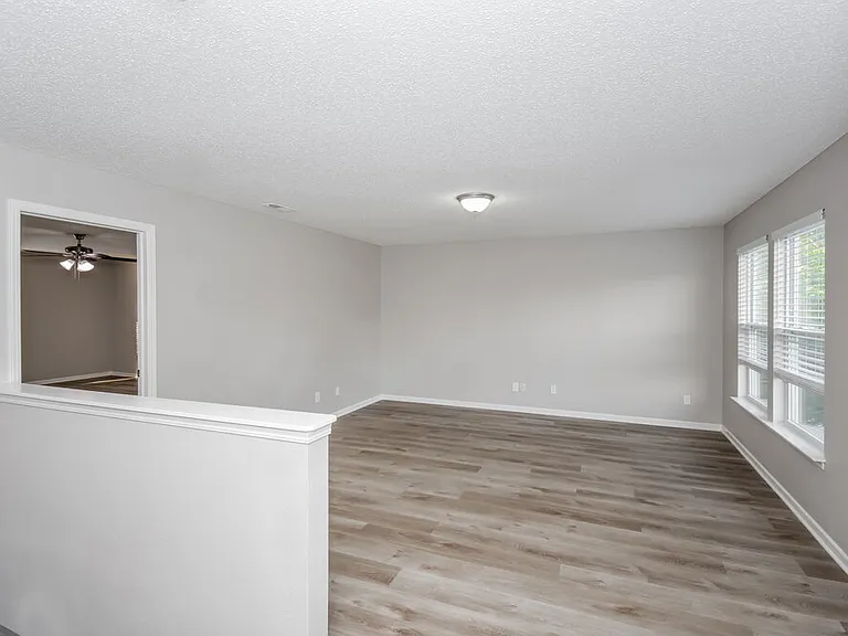 12432 Bearsdale Dr — Photo 9