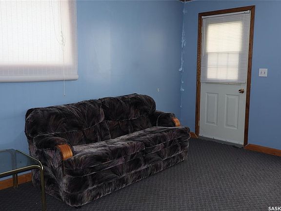 5th image of 311 2nd AVENUE W