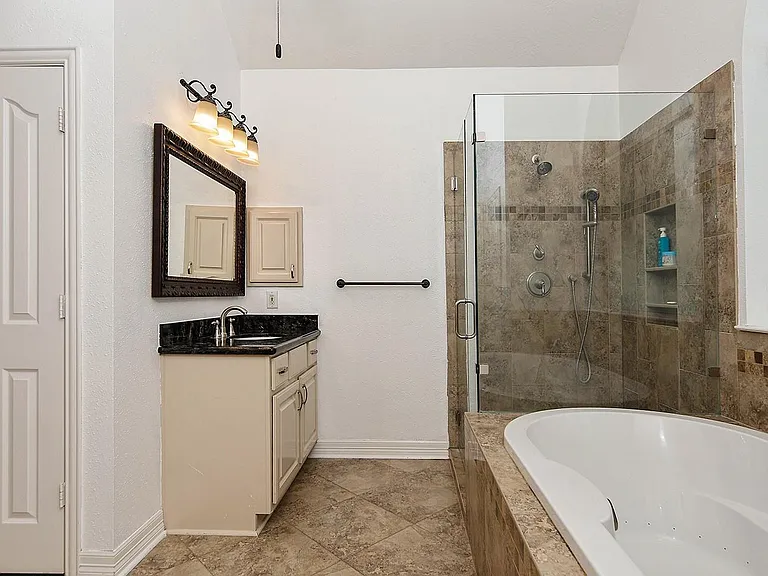 27 Bluff Creek Pl — Photo 14