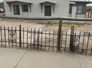 660 Mauer Rd, El Paso, TX 79915