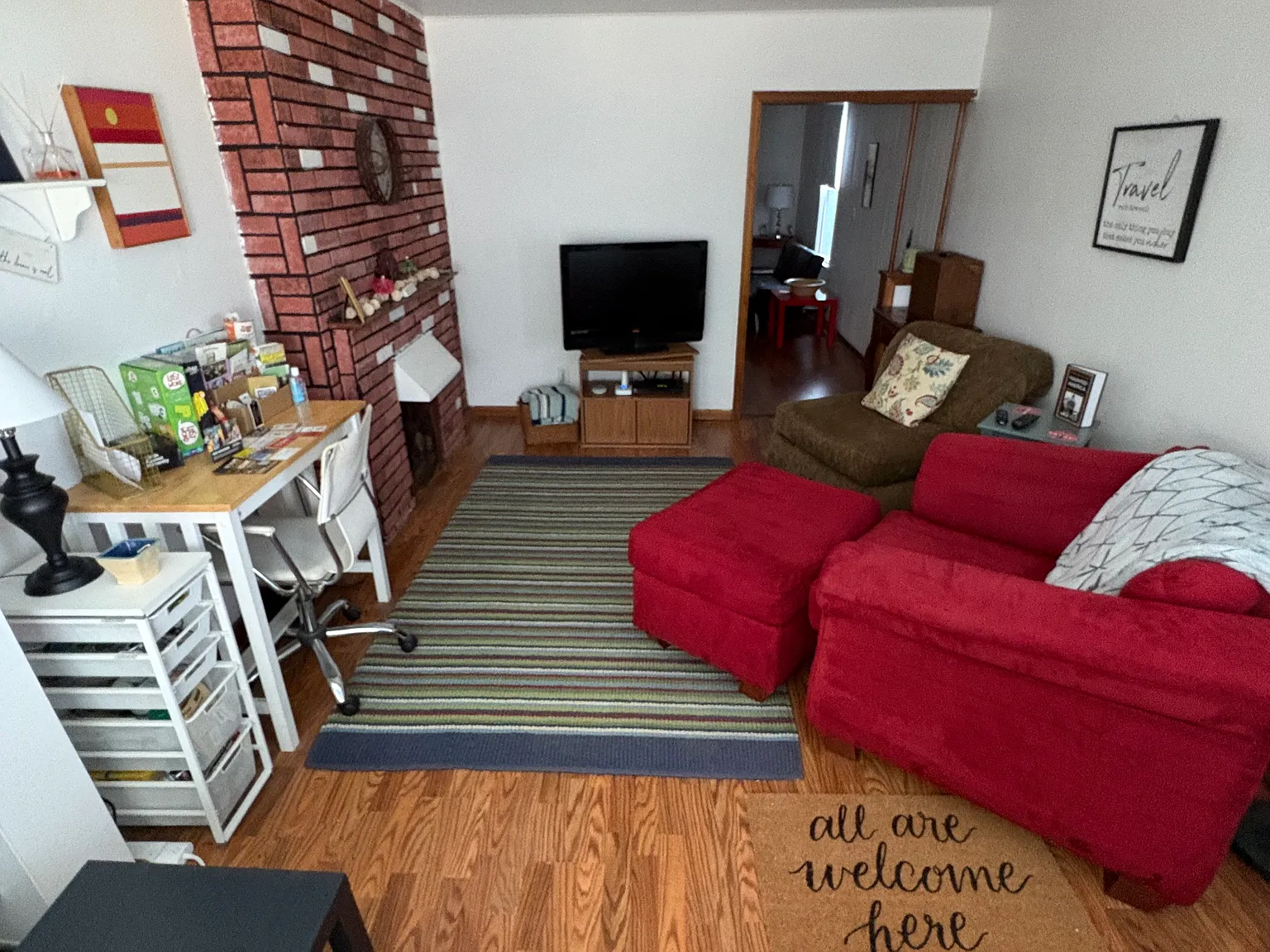1 bed, 1100 sqft, $1,200 — Photo 3