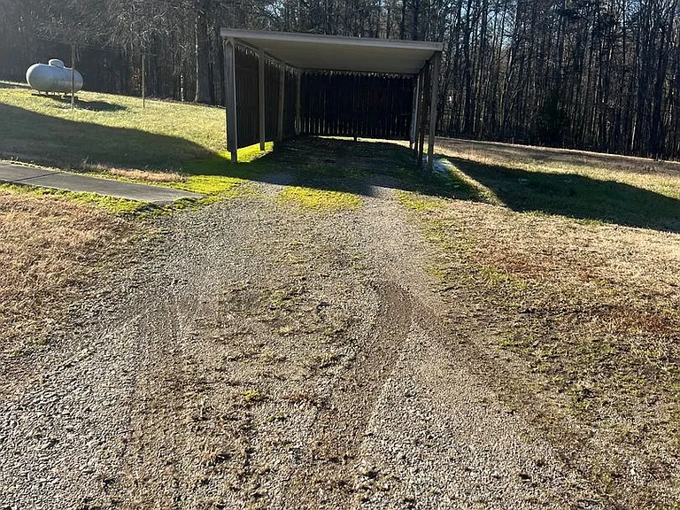 2360 Mount Hope Church Rd — Photo 4