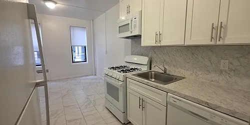 41-00 43rd Avenue, #3W