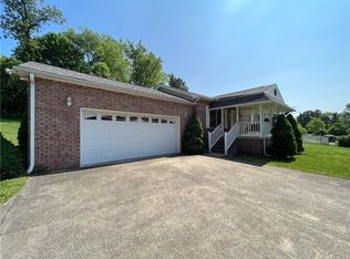 38 Washington Way, Smithfield, PA 15478