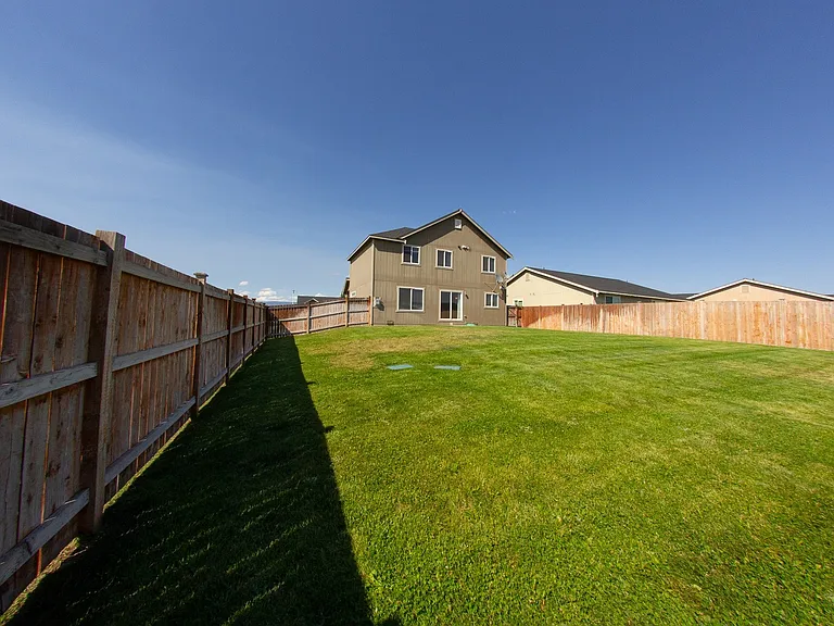 210 W Hailey Ct — Photo 28