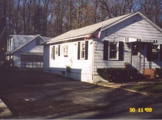 26 Coolidge Trl, Hopatcong, NJ 07843