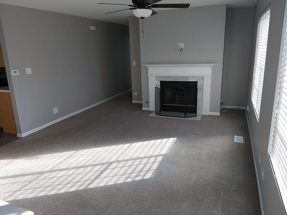 1276 Sandhurst Ln #3