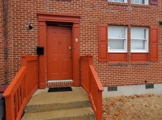 9 Kings Grant Way, Wilmington, DE 19802