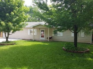 1496 N B Rd, Peck, KS 67120