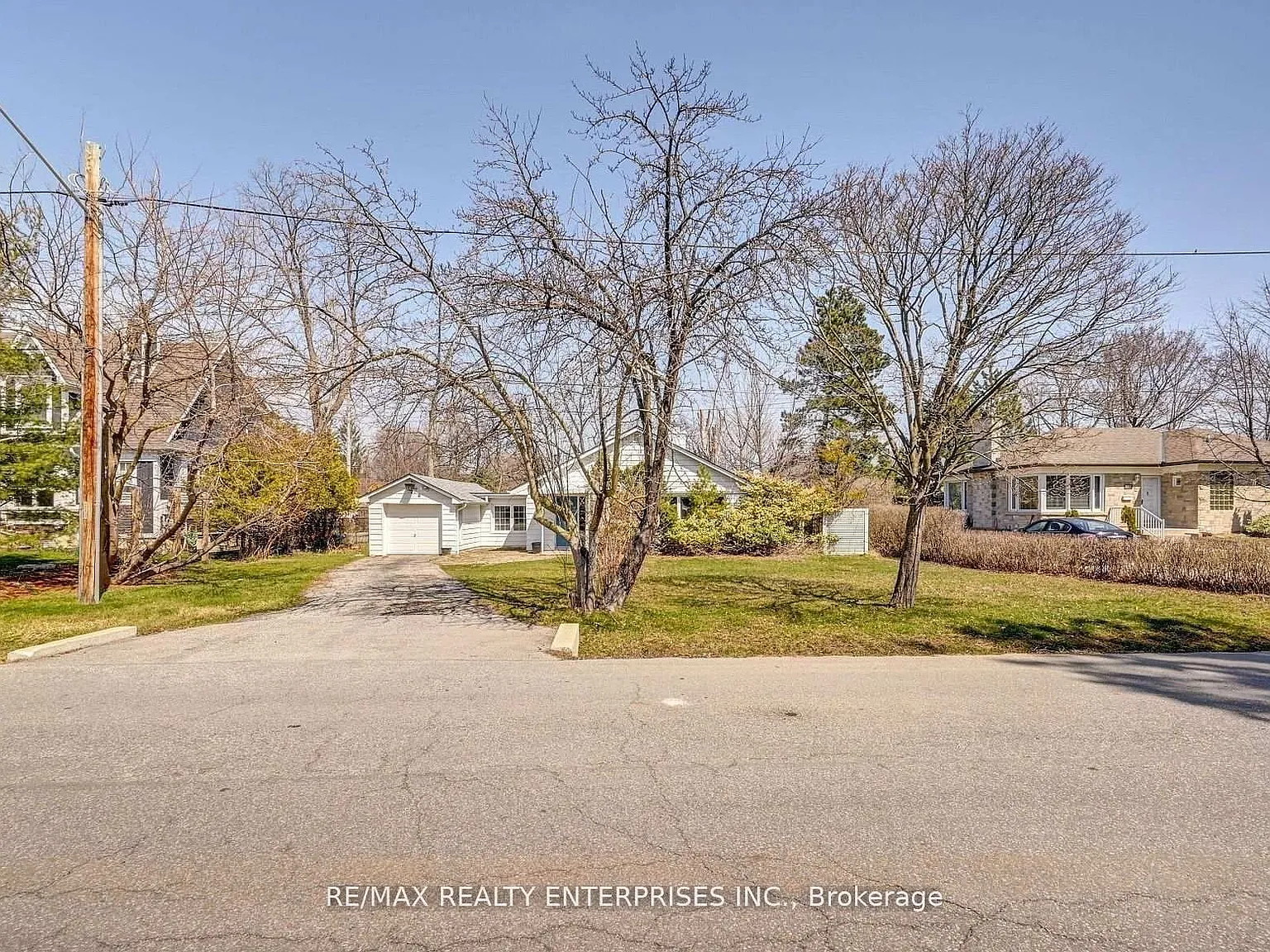 3 bed, $4,000 — Photo 2