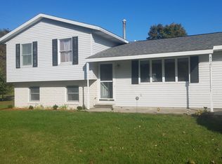 477 N Lawn St, Alpena, MI 49707