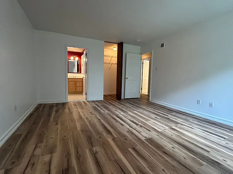 4928 W Brigantine Ct — Photo 23