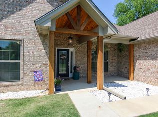 223 Pebble Creek Cir, Texarkana, TX 75501