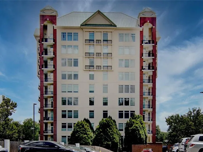 3820 Roswell Rd NE #809 — Photo 2
