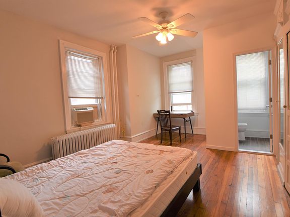 4th image of 4211 Baltimore Ave Floor 2