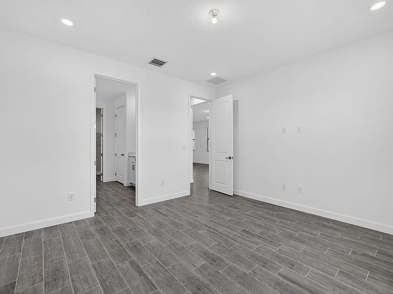 10644 NW Wilgrove Ln — Photo 15