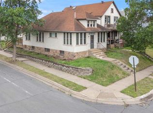 1219 E 13th St, Hibbing, MN 55746