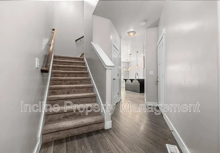 626 N Preserve Dr — Photo 9