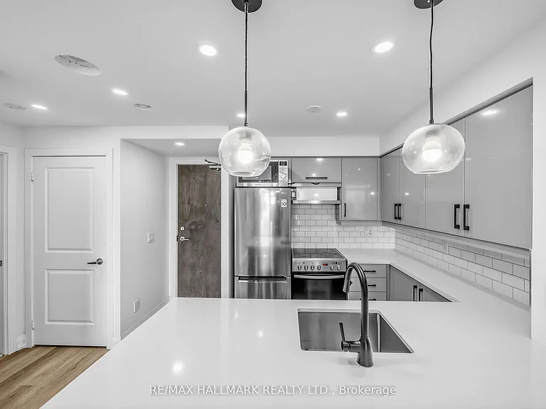 50 Lynn Williams St #1410 — Photo 10