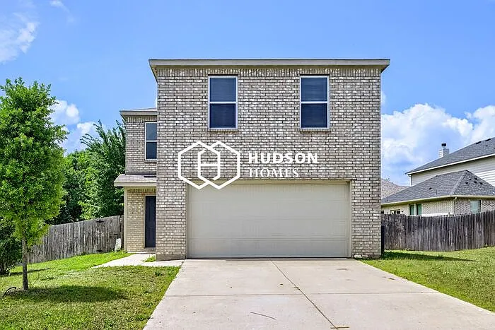 1610 Linda Ln — Photo 1