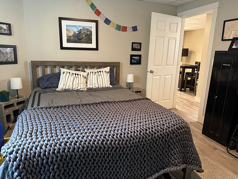618 N Black Ave #1/2 — Photo 7