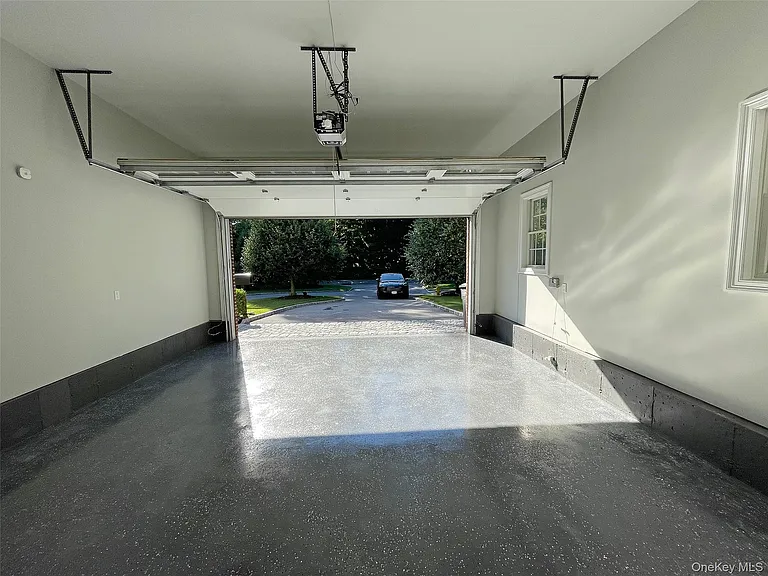 1019 Grove St — Photo 26