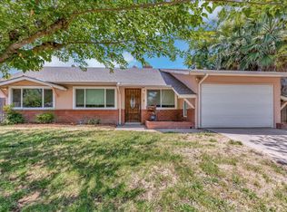 7444 Rollingwood Blvd, Citrus Heights, CA